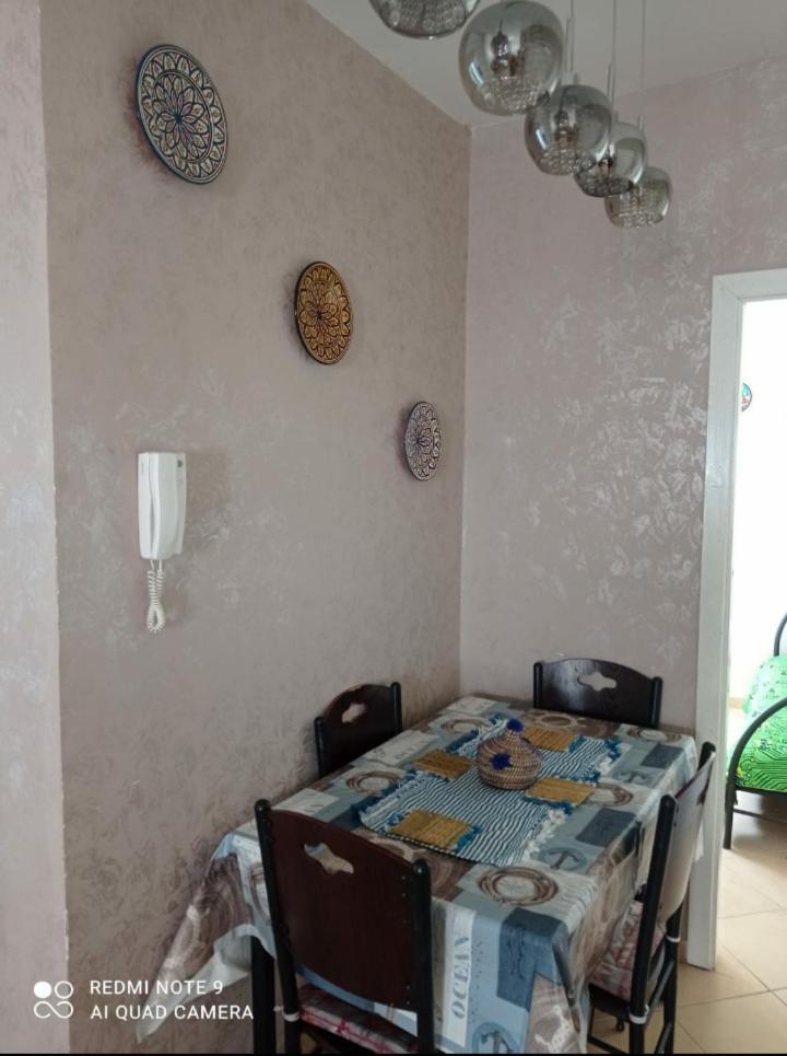 Bel Appartement A 5Min De La Plage Tánger Exterior foto